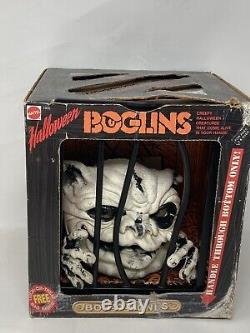 Original 1987 Halloween Boglin Bog-O-Bones Marionnette avec boîte et barres rare