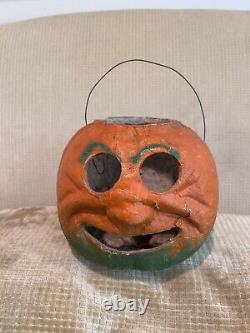 Papier mâché vintage citrouille d'Halloween Jack O Lantern aux yeux larges, inhabituelle et rare