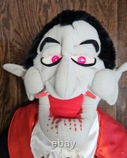 Poupée en peluche rare Vtg Hug & Luv 36 Dracula Vampire avec lumière et son pour Halloween