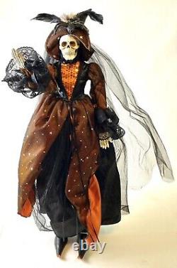 Poupée sorcière squelette vintage victorienne debout décoration Halloween rare en orange