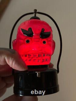 RARE 60s vtg Japan Halloween Devil Lantern WORKS	<br/> 
<br/>		Traduction en français : Lanterne du diable d'Halloween japonaise vintage des années 60 RARE FONCTIONNELLE