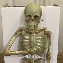RARE GEMMY Squelette parlant et chantant animé illuminé Vtg Halloween Decor 19