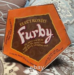 RARE Vintage 1999 Y2K Automne Furby Édition Spéciale Halloween 70-942 NIB Scellé