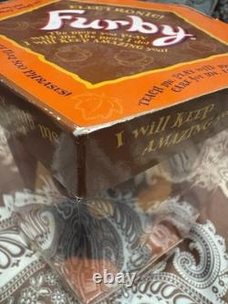 RARE Vintage 1999 Y2K Automne Furby Édition Spéciale Halloween 70-942 NIB Scellé
