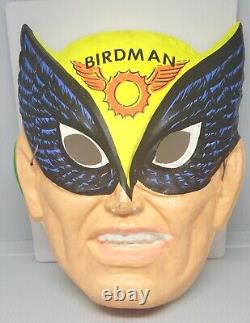 Rare Vintage 1965 Ben Cooper Birdman Mask Costume Box Halloween Hanna-Barbera
<br/>

 <br/> Rare Vintage 1965 Ben Cooper Birdman Masque Costume Boîte Halloween Hanna-Barbera