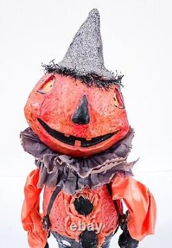 Rare Vintage Folk Art Jack O' Lantern Clown Pumpkin Halloween Figure --> Figure d'Halloween rare en art populaire Jack O'Lantern Clown Pumpkin