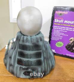 Rare Vintage Gemmy Skull Mountain Fog Machine Lumières Et Sons D'halloween