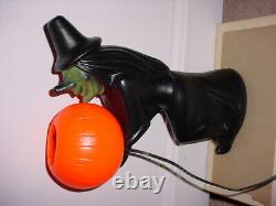 Rare Vintage Halloween Blow Mold Witch Holding Lumière Vers Le Haut Citrouille