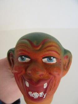 Rare Vintage Halloween German Paper Mache Horn Noisemaker, Goblin / Vampire 
<br/> 	    	<br/>

Translation: Rare Vintage Halloween Allemand Papier Mache Corne Noisemaker, Goblin / Vampire