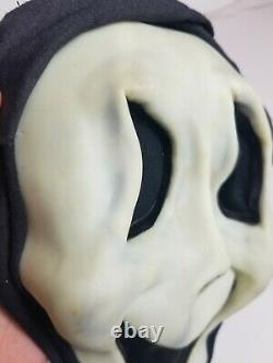 Rare Vintage Scream Ghostface Halloween Mask Fun World DIV Stamp Hood Gen 1 Vtg