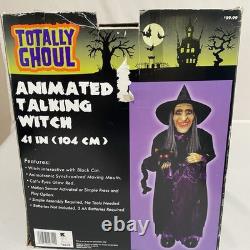 Sorcière animée vintage qui parle avec un chat noir 41 par Totally Ghoul rare
