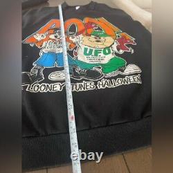 Sweatshirt Jerzees Vintage Rare des années 80 Halloween avec Bugs et Taz Taille L