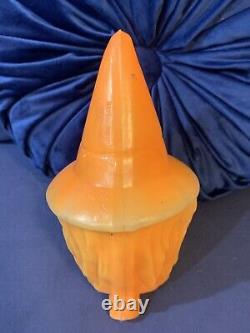 Tête de sorcière en plastique Halloween de grande taille en soufflé vintage, contenant pour jouet rare.