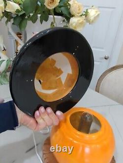 VTG RARE Lampe citrouille Jack-O-Lantern en céramique pour Halloween avec chapeau de sorcière qui s'allume