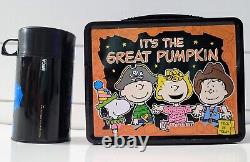 Vintage 2000 Peanuts Joyeux Halloween Boîte à lunch de la Grande Citrouille Necca RARE