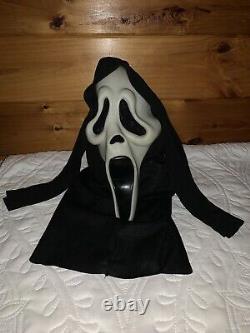 Vintage Glow In The Dark Halloween Fun World Scream Ghost Face Mask Rare