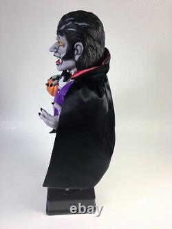 Vintage Halloween Holiday Creations Animated Dracula Vampire Motionette Rare Années 90