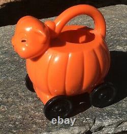 Vintage Rare1950's Rosbro Halloween Pumpkin Cat Roller Candy Container