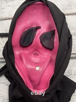 Vintage Scream Rose Fluorescent Ghostface Fun World DIV Scary Rare Masque Cloth