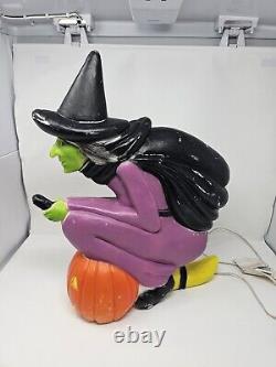 Vtg Flying Witch Halloween Blow Mold Union Products Don Featherstone RARE	 <br/>	
	
Vtg Sorcière volante Halloween Blow Mold Union Products Don Featherstone RARE