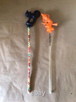 Vtg ROSBRO Tube à Bonbons en Plastique avec Chat Noir et Sorcière Halloween Paille Jouet RARE